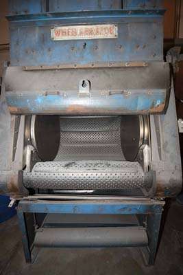 Detailed Pictures of Wheelabrator Steel Belt Tumble Shot Blast Machine DCMP-3701