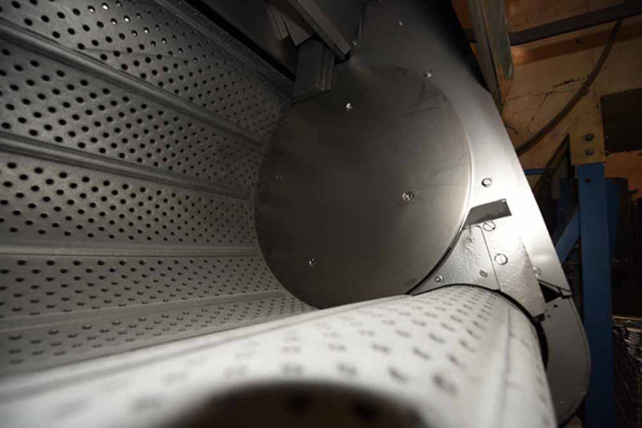 Detailed Pictures of Wheelabrator Steel Belt Tumble Shot Blast Machine DCMP-3701