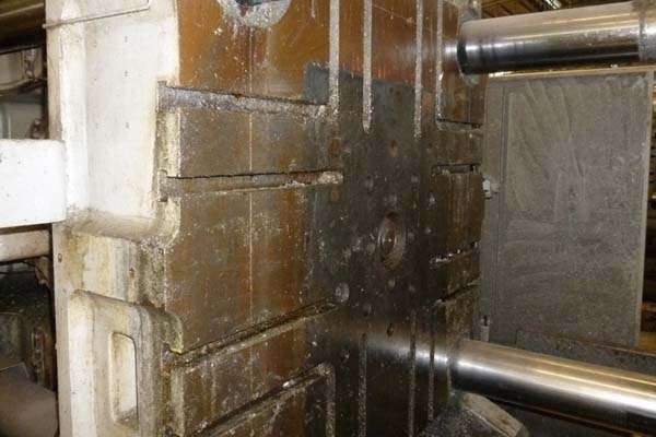 Detailed Pictures of Toyo Machinery (Machine_Type_Short) DCMP-3706