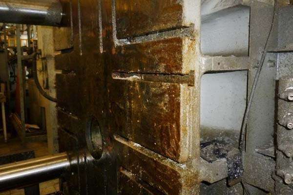 Detailed Pictures of Toyo Machinery (Machine_Type_Short) DCMP-3706