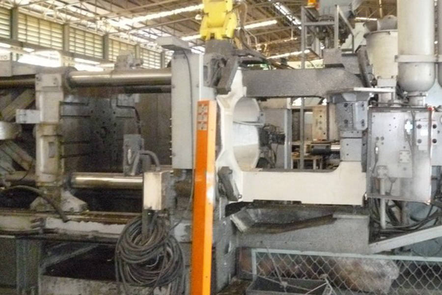 Detailed Pictures of Toyo Machinery (Machine_Type_Short) DCMP-3706