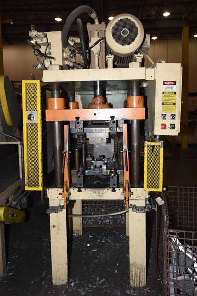 Detailed Pictures of Prince Cold Chamber Die Casting Machine DCMP-3716