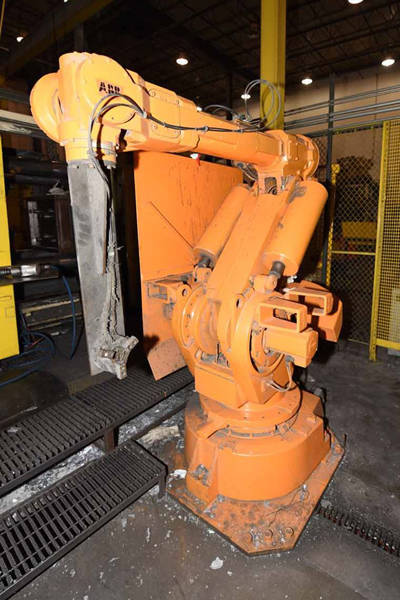 Picture of ABB IRB 6400 M94A-2.4-120 Six Axis Industrial Robot with Extractor Package/Gripper For Extracting Die Castings For_Sale DCMP-3718