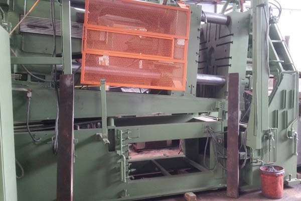 Detailed Pictures of Idra Hot Chamber Magnesium Die Cast Machine DCMP-3731