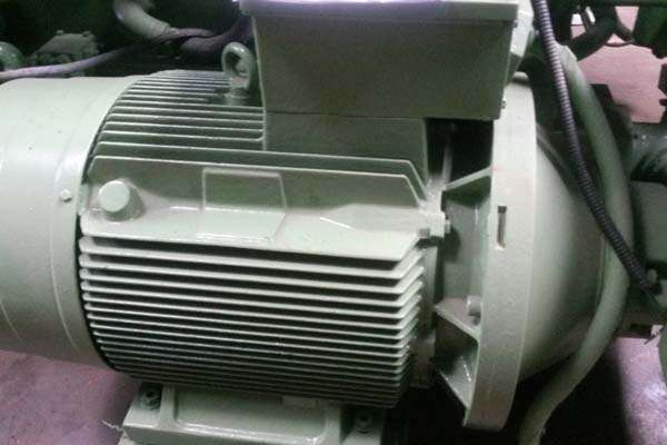 Detailed Pictures of Idra Hot Chamber Magnesium Die Cast Machine DCMP-3731