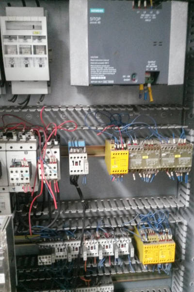 Detailed Pictures of Idra Hot Chamber Magnesium Die Cast Machine DCMP-3731