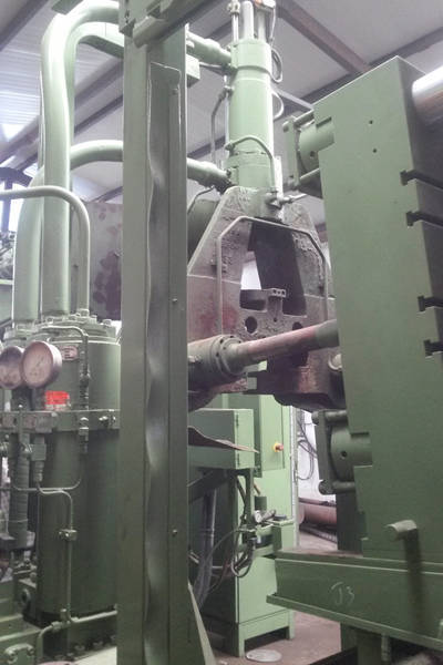 Picture of Idra Horizontal Hot Chamber Magnesium High Pressure Die Casting Machine DCMP-3732