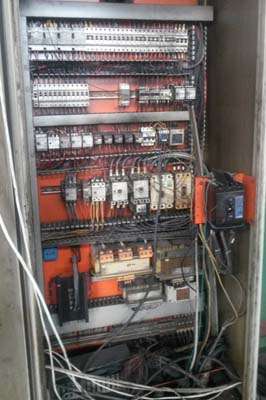 Detailed Pictures of Italpresse Cold Chamber Die Casting Machine DCMP-3734