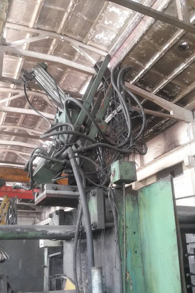 Detailed Pictures of Italpresse Cold Chamber Die Casting Machine DCMP-3734