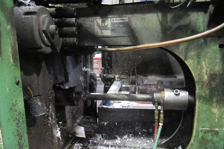 Detailed Pictures of HPM Cold Chamber Die Casting Machine DCMP-3758