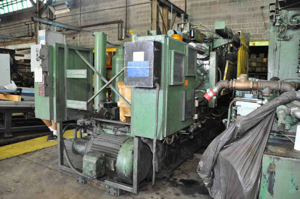 Detailed Pictures of HPM Cold Chamber Die Casting Machine DCMP-3801