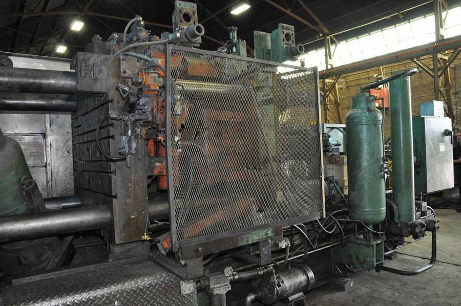 La Foto De HPM II-600-A Máquina de Fundición a Presión de Aluminio de Cámara Fría Horizontal En_Venta DCMP-3801