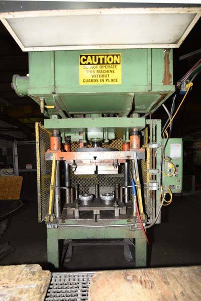 Picture of Metal Mechanics 35 Four Column (Post) Vertical Hydraulic Die Casting Trim Press For_Sale DCMP-3839
