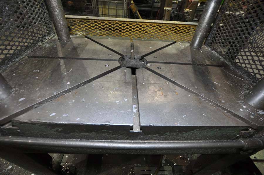 Picture of Metal Mechanics 35 Four Column (Post) Vertical Hydraulic Die Casting Trim Press For_Sale DCMP-3839