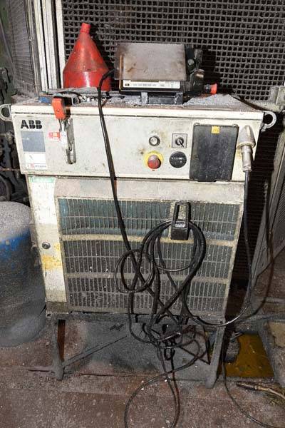 Detailed Pictures of ABB Six Axis Robot with Extractor Package DCMP-3862