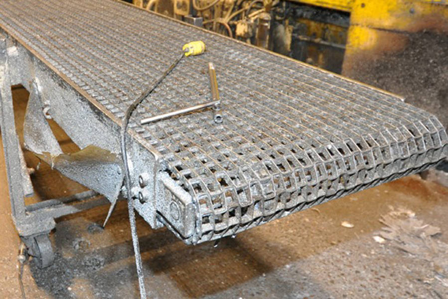 Image of Mesh Belt Type Indexing Conveyor for Die Cast and Foundry Applications For_Sale DCM-3870