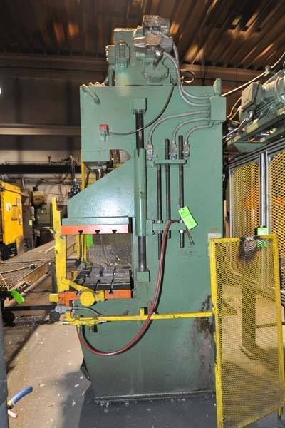 Picture of Hannifin Press Guided Platen Gap Frame Hydraulic Trim Press DCMP-3933
