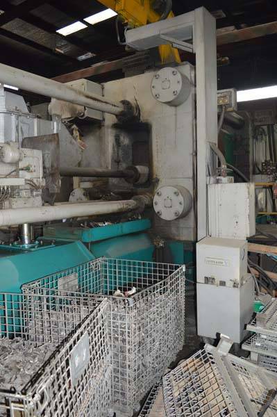 Detailed Pictures of Buhler Cold Chamber Die Casting Machine DCMP-3942