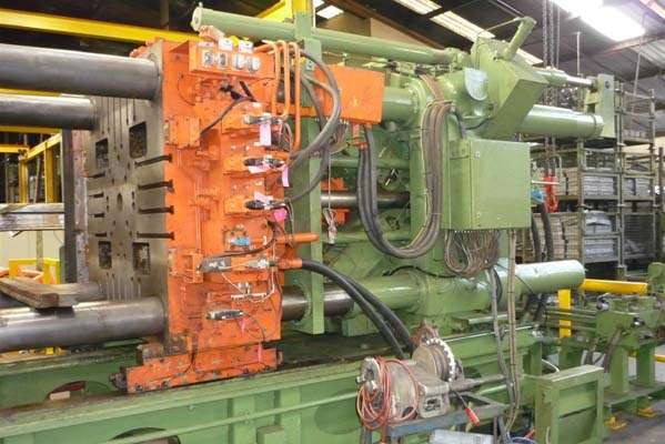 Detailed Pictures of Buhler Cold Chamber Die Casting Machine DCMP-3958 Detailed Pictures of Buhler Cold Chamber Die Casting Machine DCMP-3958