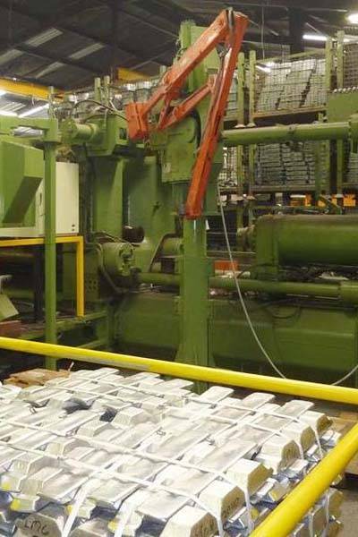 Detailed Pictures of Buhler Cold Chamber Die Casting Machine DCMP-3958 Detailed Pictures of Buhler Cold Chamber Die Casting Machine DCMP-3958