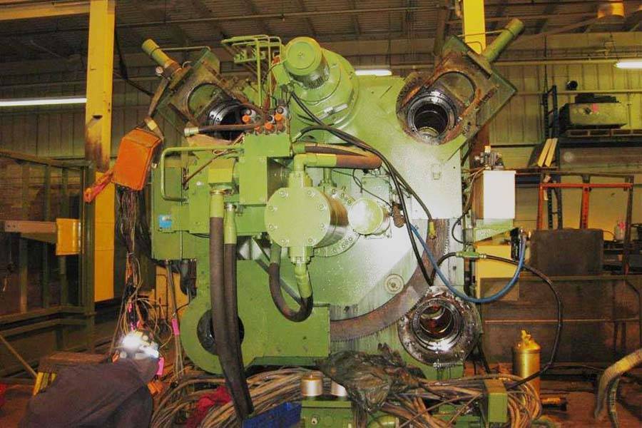 Detailed Pictures of Buhler Cold Chamber Die Casting Machine DCMP-3958 Detailed Pictures of Buhler Cold Chamber Die Casting Machine DCMP-3958