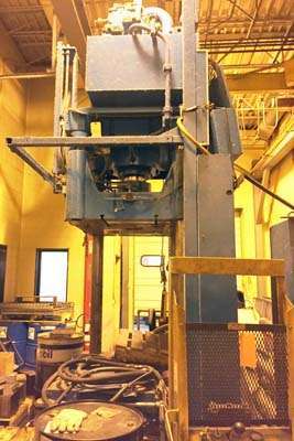 Detailed Pictures of Reis Trim Press Three Column (Post) Vertical Hydraulic Die Casting Trim Press DCMP-3962