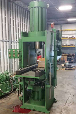 Picture of Model THT  DCMP-4045 Picture of THT Vertical Cold Chamber Aluminum High Pressure Squeeze Cast or Semi-Solid Die Casting Machine DCMP-4045