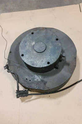 Image of Vertical Cold Chamber Aluminum High Pressure Squeeze Cast or Semi-Solid Die Casting Machine For_Sale DCM-4045 Picture of Model THT  DCMP-4045