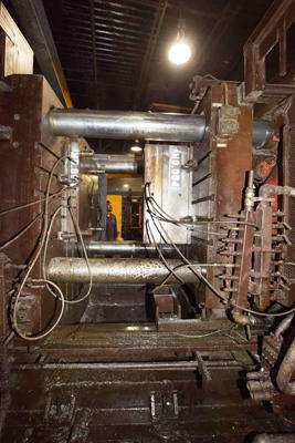 Detailed Pictures of Prince Cold Chamber Die Casting Machine DCMP-4046 Detailed Pictures of Prince Cold Chamber Die Casting Machine DCMP-4046