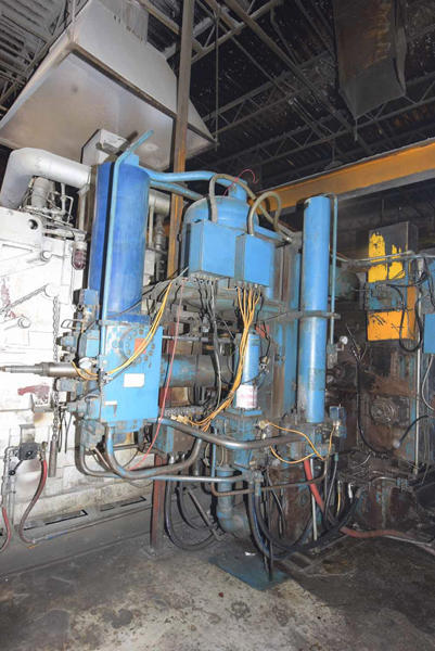 Detailed Pictures of Prince Cold Chamber Die Casting Machine DCMP-4046 Detailed Pictures of Prince Cold Chamber Die Casting Machine DCMP-4046