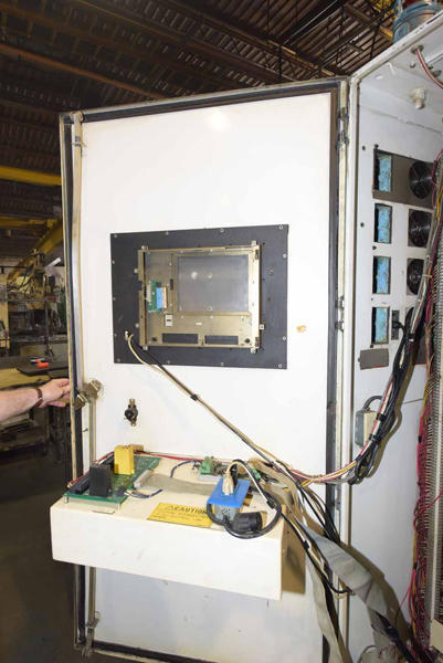 Detailed Pictures of Prince Cold Chamber Die Casting Machine DCMP-4046 Detailed Pictures of Prince Cold Chamber Die Casting Machine DCMP-4046