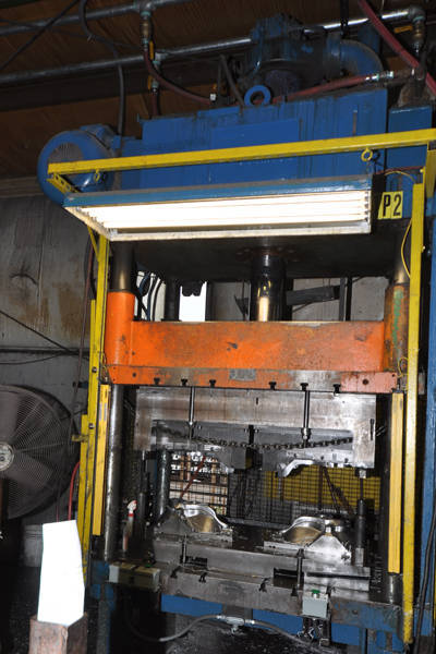 Picture of Prince Trim Press Four Column (Post) Vertical Hydraulic Die Casting Trim Press DCMP-4060