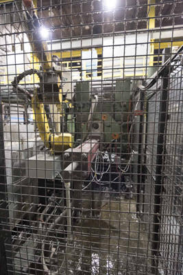 Detailed Pictures of Prince Cold Chamber Die Casting Machine DCMP-4110 Detailed Pictures of Prince Cold Chamber Die Casting Machine DCMP-4110