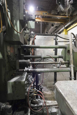 Detailed Pictures of Prince Cold Chamber Die Casting Machine DCMP-4110 Detailed Pictures of Prince Cold Chamber Die Casting Machine DCMP-4110