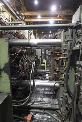 Detailed Pictures of Prince Cold Chamber Die Casting Machine DCMP-4110 Detailed Pictures of Prince Cold Chamber Die Casting Machine DCMP-4110