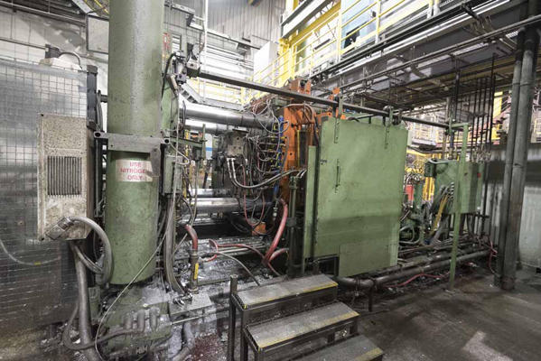 Detailed Pictures of Prince Cold Chamber Die Casting Machine DCMP-4110 Detailed Pictures of Prince Cold Chamber Die Casting Machine DCMP-4110