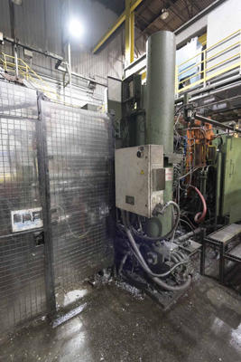 Image of Prince Model 836 CCA Cold Chamber Die Casting Machine For_Sale DCM-4110 Image of Horizontal Cold Chamber Aluminum High Pressure Die Casting Machine For_Sale DCM-4110