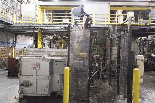 Detailed Pictures of Prince Cold Chamber Die Casting Machine DCMP-4110 Detailed Pictures of Prince Cold Chamber Die Casting Machine DCMP-4110