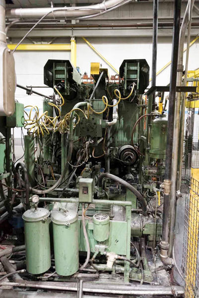 Detailed Pictures of Prince Cold Chamber Die Casting Machine DCMP-4110 Detailed Pictures of Prince Cold Chamber Die Casting Machine DCMP-4110