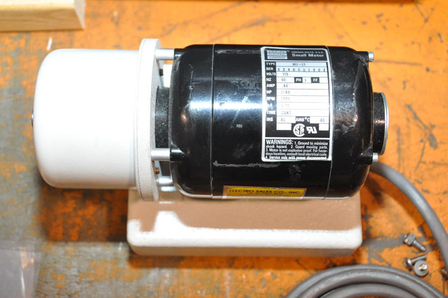 Detailed Pictures of Baird Metal Analytic Mass Spectrometer DCMP-4148