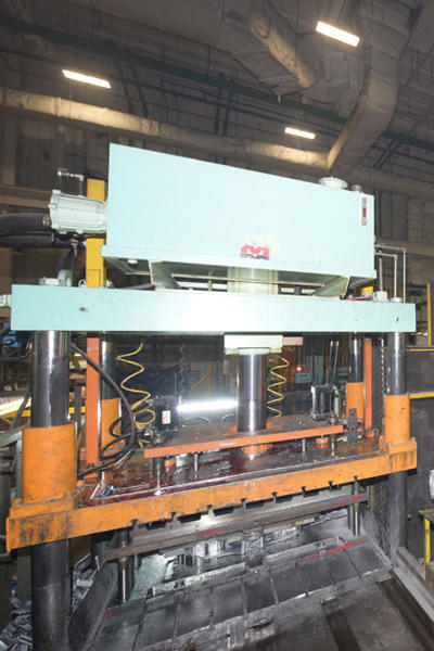 Picture of Metal Mechanics Four Column (Post) Vertical Hydraulic Die Casting Trim Press DCMP-4157