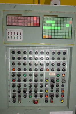 Picture of Toshiba DC 800J-MS Horizontal Cold Chamber Aluminum High Pressure Die Casting Machine For_Sale DCMP-4163 Picture of Toshiba Model DC 800J-MS Cold Chamber Die Casting Machine For_Sale DCM-4163