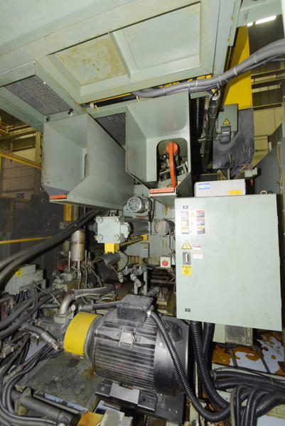 Detailed Pictures of Toshiba Cold Chamber Die Casting Machine DCMP-4163 Detailed Pictures of Toshiba Cold Chamber Die Casting Machine DCMP-4163