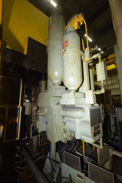 Detailed Pictures of Toshiba Cold Chamber Die Casting Machine DCMP-4163 Detailed Pictures of Toshiba Cold Chamber Die Casting Machine DCMP-4163