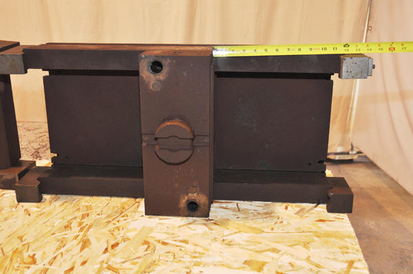 Detailed Pictures of DME Standard Duty, Double Unit, Cold Chamber Aluminum master unit die holder DCMP-4183