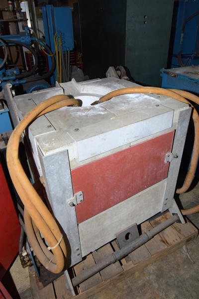Detailed Pictures of Ajax Tocco Magnathermic Induction Aluminum Melting Furnace DCMP-4192