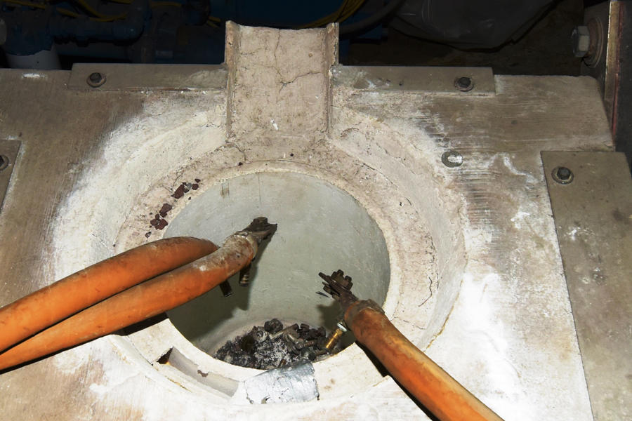 Detailed Pictures of Ajax Tocco Magnathermic Induction Aluminum Melting Furnace DCMP-4192