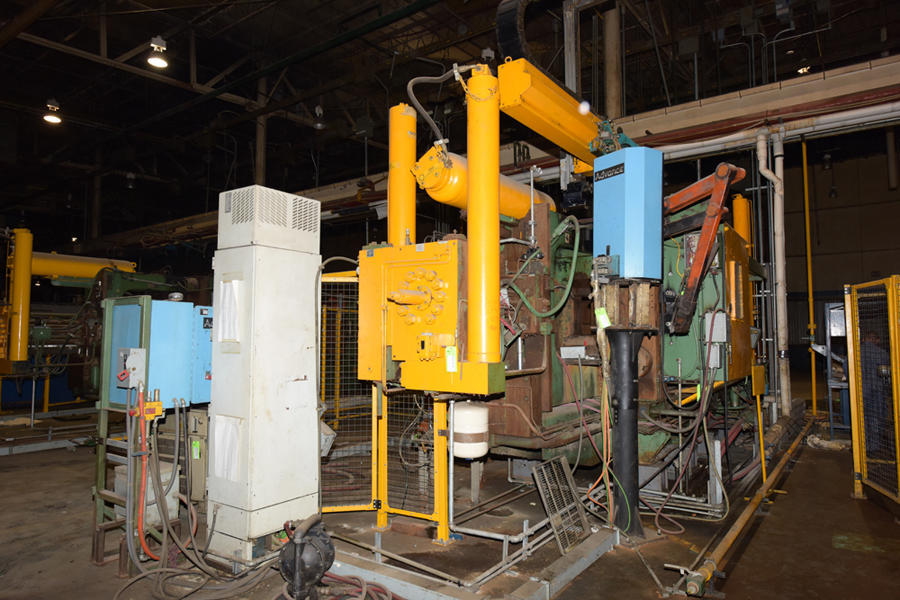 La Foto De HPM II-900-A Máquina de Fundición a Presión de Aluminio de Cámara Fría Horizontal En_Venta DCMP-4209