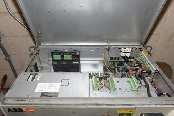 Picture of ABB Six Axis Foundry Rated Industrial Robot DCMP-4225