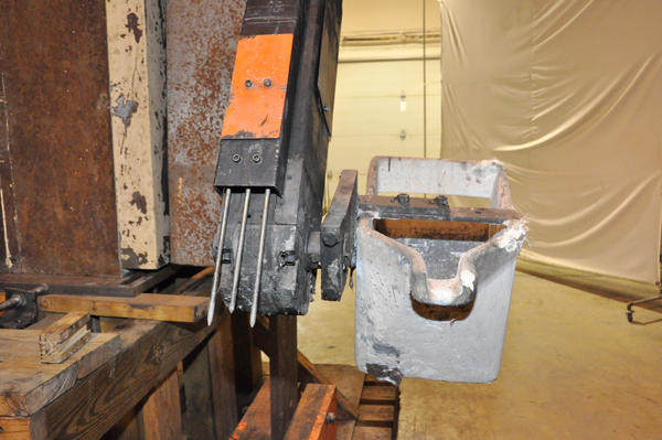 Detailed Pictures of Rimrock Automatic Ladler for Die Cast & Foundry DCMP-4252